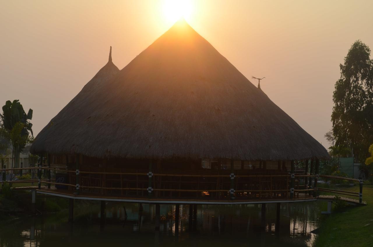 The Orchid Resort&Relax Maha Sarakham Exterior foto